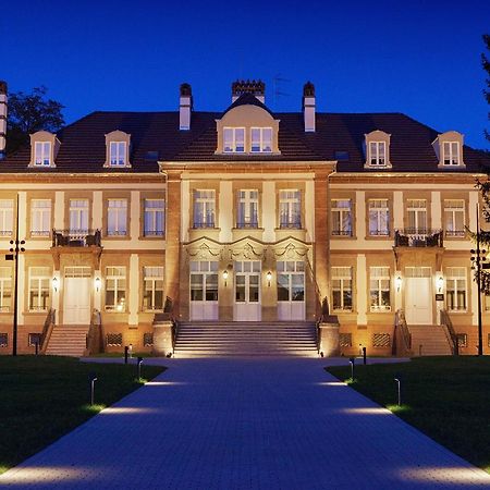 Château Hochberg, Hôtel&Restaurant Wingen-sur-Moder Exterior foto